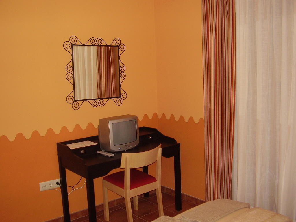 Casa De Los Diezmos Alborge Bilik gambar